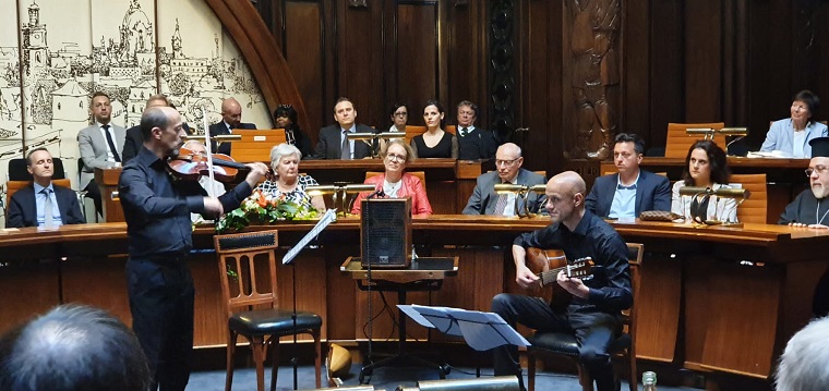 Con Giorgio Pertusi per la Festa della Repubblica ad Hannover Con Giorgio Pertusi per la Festa della Repubblica ad Hannover
