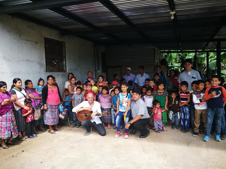 Guatemala Convivio Musical con i Maya a El Bosque Guatemala Convivio Musical con i Maya a El Bosque