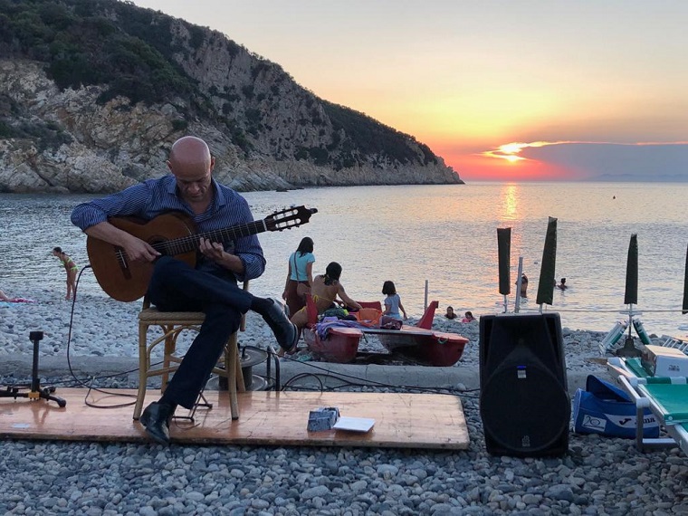 Concerto al tramonto a Marciana Marina Isola d'Elba Concerto al tramonto a Marciana Marina Isola d'Elba