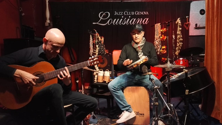 Duo Suonovivo dal Louisiana di Genova con Loris Stefanuto Duo Suonovivo dal Louisiana di Genova con Loris Stefanuto